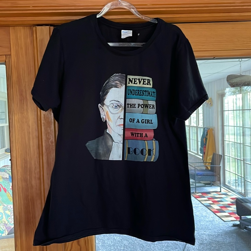 RUTH BADER GINSBERG TEE SHIRT XL